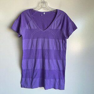 Lululemon Swiftly Short Sleeve V-Neck Purple Stripe Shirt Women's Size 10